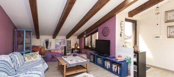 4 Schlafzimmer Wohnung in Viagrande, Italy, Nr. 333884 6