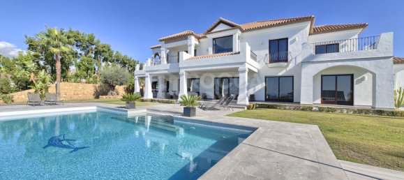 6 chambres Villa à Malaga, Spain No. 21050 3