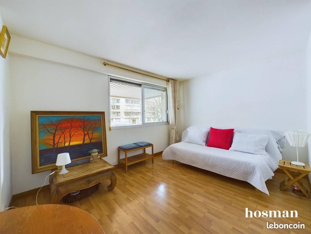 1 bedroom Apartment in Paris, France No. 129540