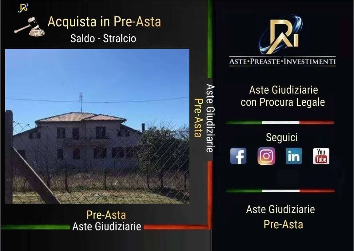 Apartamento de 4 dormitorios en Montefiascone, Italy No. 203986