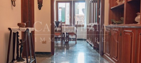 4 rooms Duplex in Venice, Italy No. 126132 4