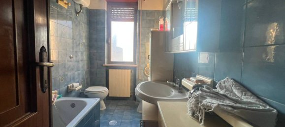 Дом с 3 спальнями в Фрозиноне, Италия № 144770 10