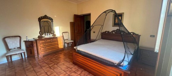 Дом с 3 спальнями в Фрозиноне, Италия № 144770 2