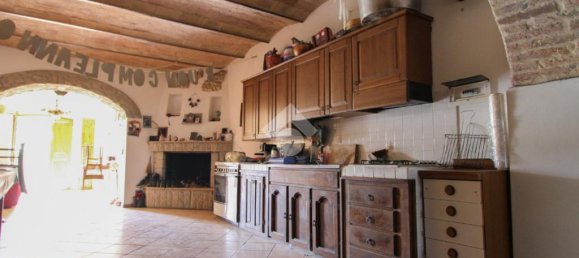 3 Schlafzimmer Haus in Città di Castello, Italy, Nr. 42151 12