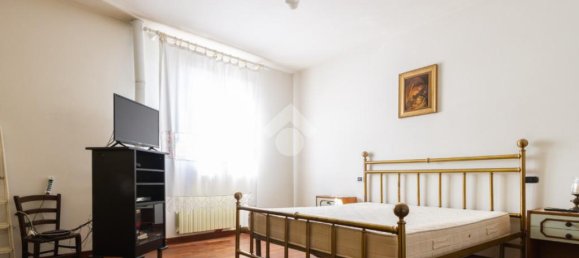 3 Schlafzimmer Haus in Città di Castello, Italy, Nr. 42151 8