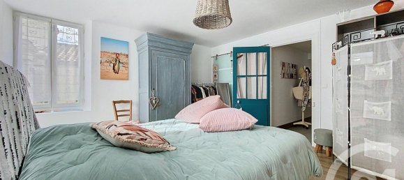 Adosado de 3 dormitorios en Vergeroux, France No. 357443 12