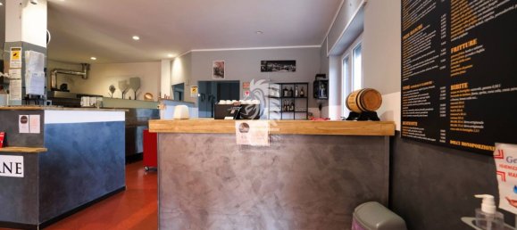 5-Zimmer Gewerbliche Immobilie in Villafranca d'Asti, Italy, Nr. 96922 8