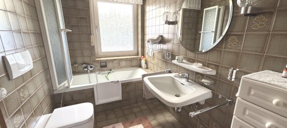 Adosado de 8 habitaciónes en Herford, Germany No. 327062 14