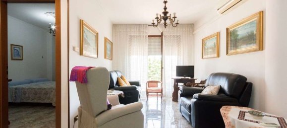 2 bedrooms Penthouse in Cagliari, Italy No. 313714 4