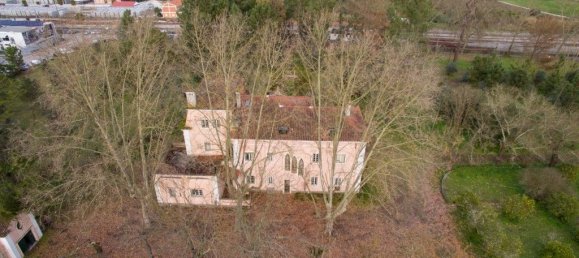 9 bedrooms House in Abrantes, Portugal No. 29949 28