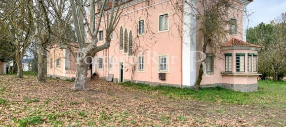 9 bedrooms House in Abrantes, Portugal No. 29949 3