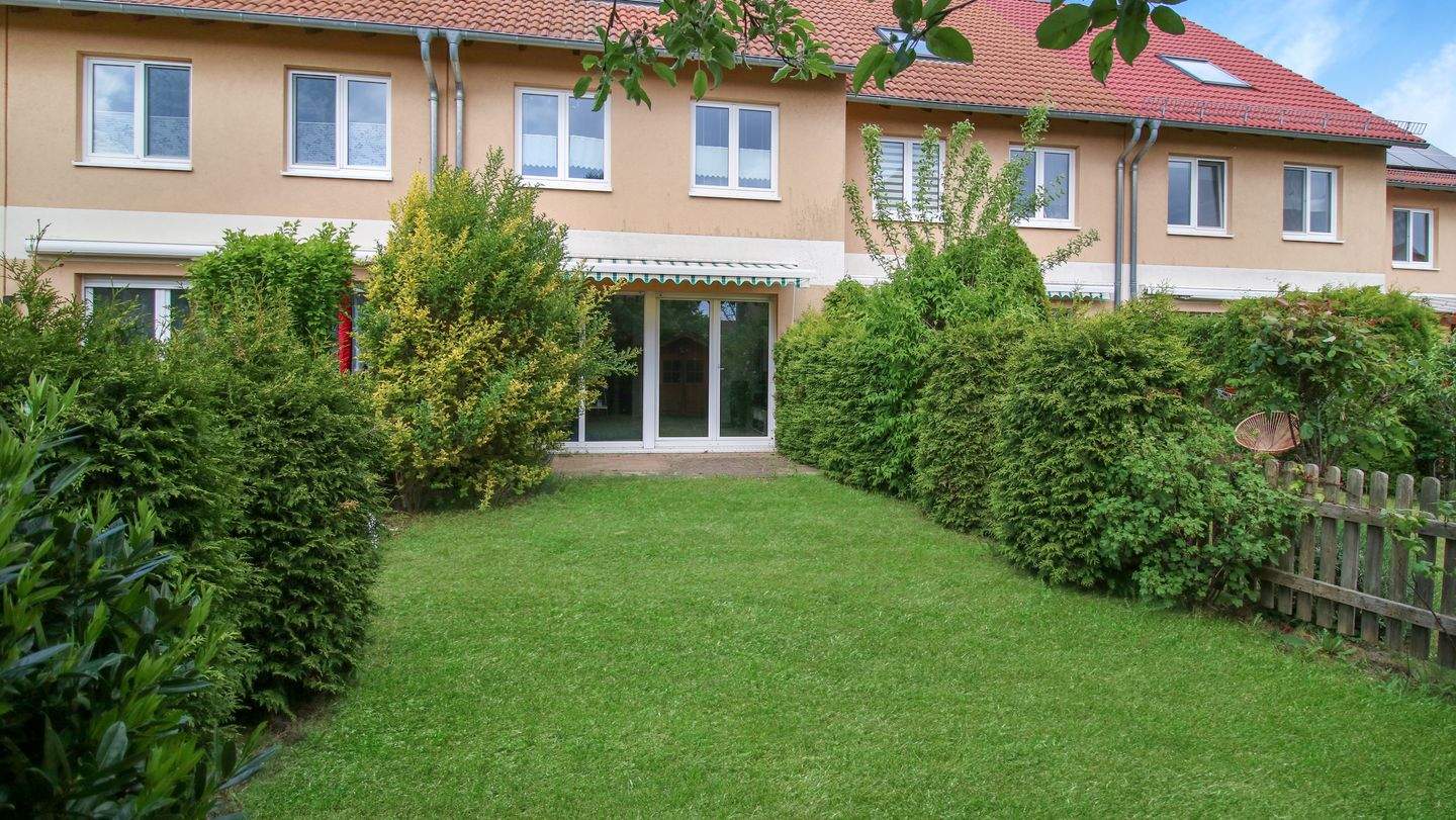 4غرفة تاون هاوس في Staaken, Germany رقم 284452