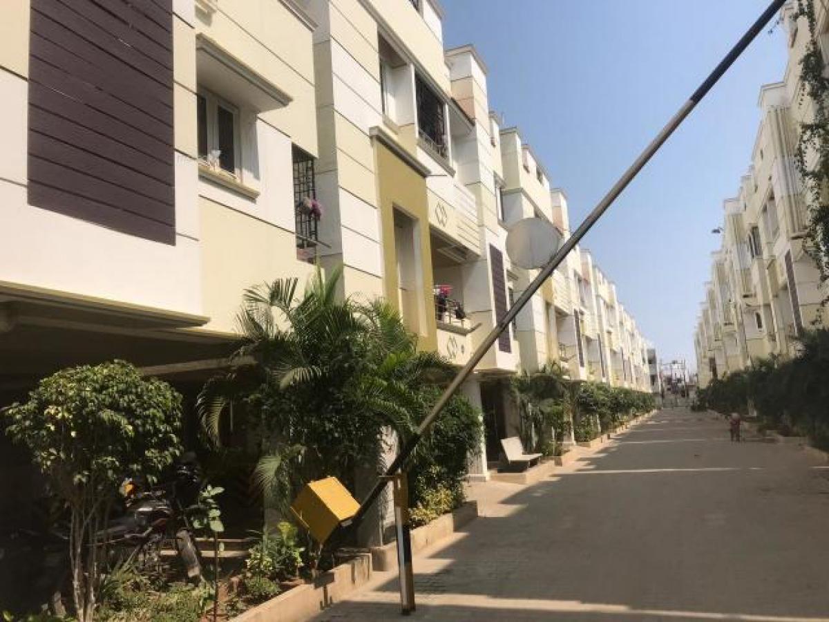 3 bedrooms House in Chennai, India No. 47683