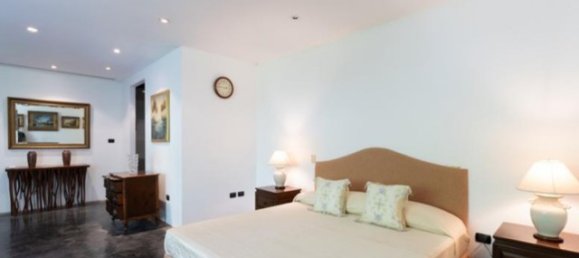 5 bedrooms Villa in Kamala, Thailand No. 12531 16