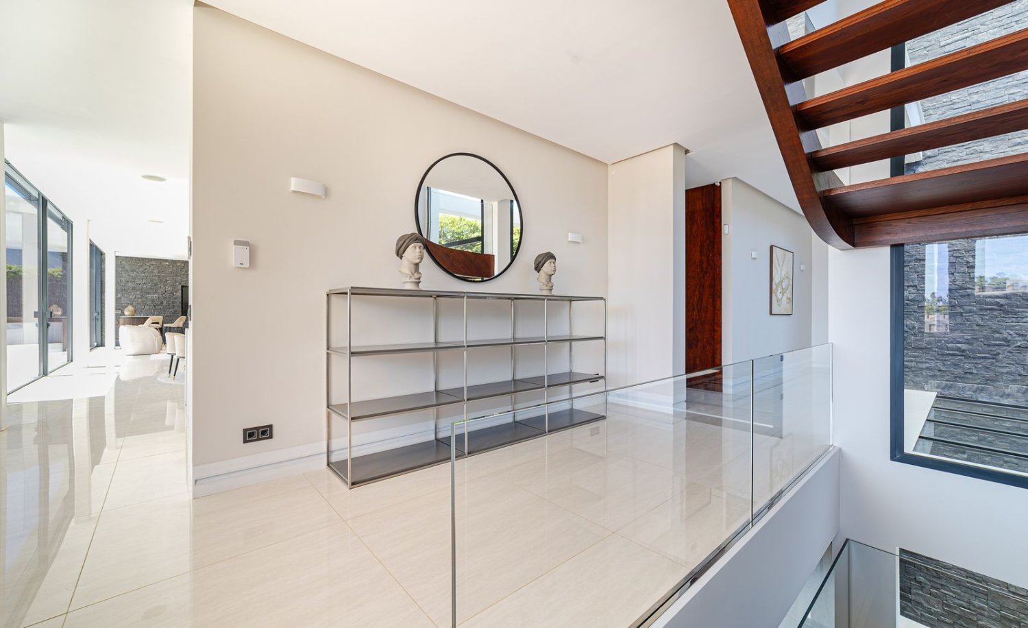 6 bedrooms Villa in Marbella, Spain No. 58159