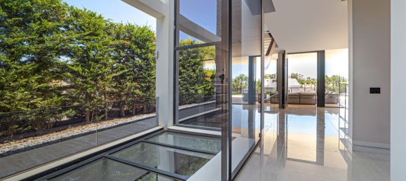 6 bedrooms Villa in Marbella, Spain No. 58159 26