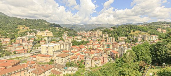 6-salle Appartement à Serra Riccò, Italy No. 280847 10