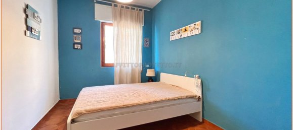 4 bedrooms Apartment in Formia, Italy No. 323210 8