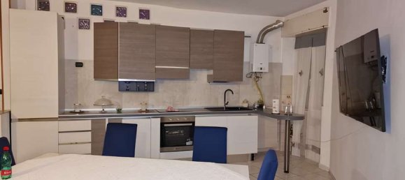 3 rooms Apartment in Busto Arsizio, Italy No. 9766 4