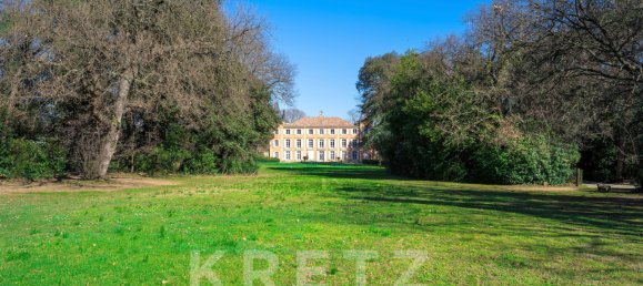 30-salle Châteaux à Pézenas, France No. 280014 2
