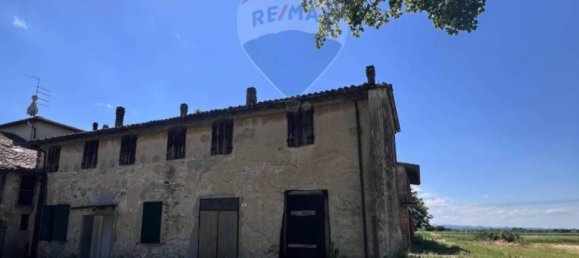 5-salle Maison à Collecchio, Italy No. 19669 5