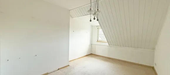 8 rooms Bungalow in Wetteraukreis, Germany No. 12377 9