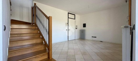 2 Schlafzimmer Haus in Vittorio Veneto, Italy, Nr. 288747 12