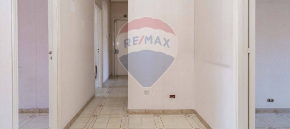 3 chambres Appartement à Misterbianco, Italy No. 308726 11