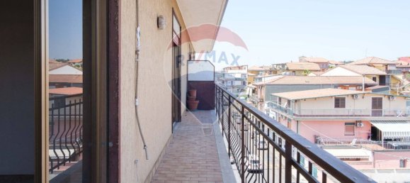 3 chambres Appartement à Misterbianco, Italy No. 308726 6