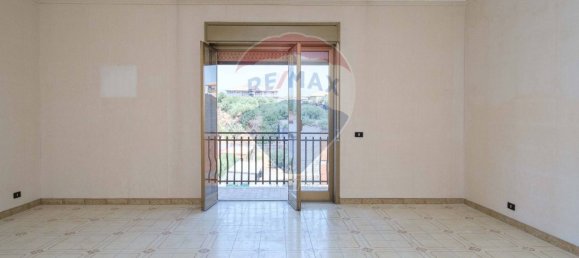 3 chambres Appartement à Misterbianco, Italy No. 308726 18