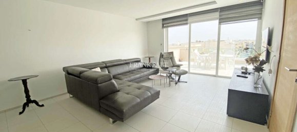 Пентхаус с 2 спальнями в Аттард, Мальта № 8898 2