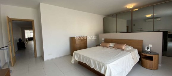 Пентхаус с 2 спальнями в Аттард, Мальта № 8898 14