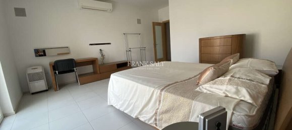 Пентхаус с 2 спальнями в Аттард, Мальта № 8898 16