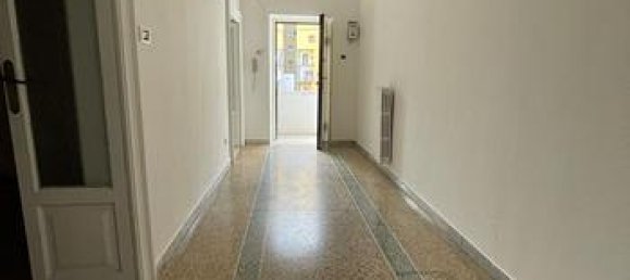 2 rooms Apartment in Taranto, Italy No. 253855 6