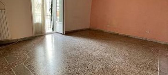 2 rooms Apartment in Taranto, Italy No. 253855 3