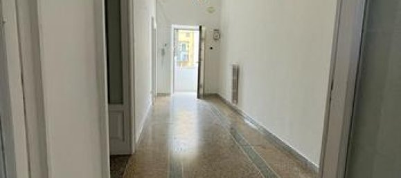 2 rooms Apartment in Taranto, Italy No. 253855 2