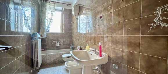 3-salle Appartement à Ostuni, Italy No. 21694 10