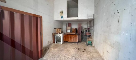 3-salle Appartement à Ostuni, Italy No. 21694 12