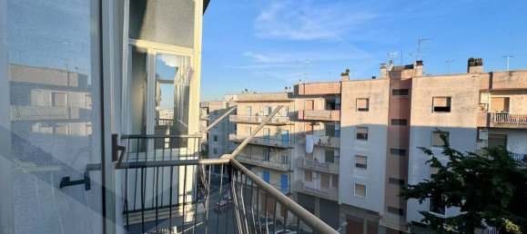 3-salle Appartement à Ostuni, Italy No. 21694 9