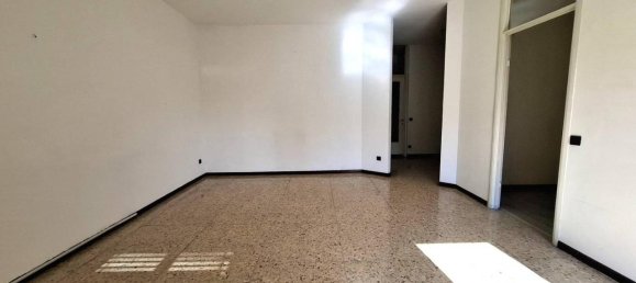 Apartamento de 3 divisões em Mariano Comense, Italy N.º 42617 3
