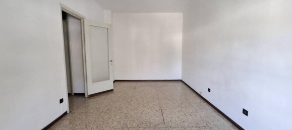 Apartamento de 3 divisões em Mariano Comense, Italy N.º 42617 14