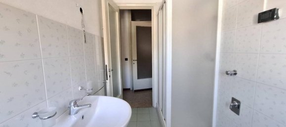 Apartamento de 3 divisões em Mariano Comense, Italy N.º 42617 19