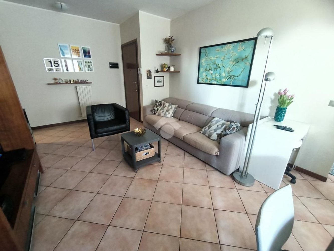 3-salle Appartement à Mediglia, Italy No. 60195