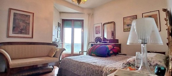 5 bedrooms Apartment in Siena, Italy No. 323140 8