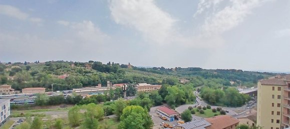 5 bedrooms Apartment in Siena, Italy No. 323140 13