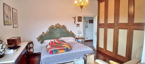 5 bedrooms Apartment in Siena, Italy No. 323140 7