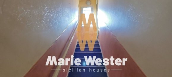 11-salle Maison de ville à Termini Imerese, Italy No. 123643 18