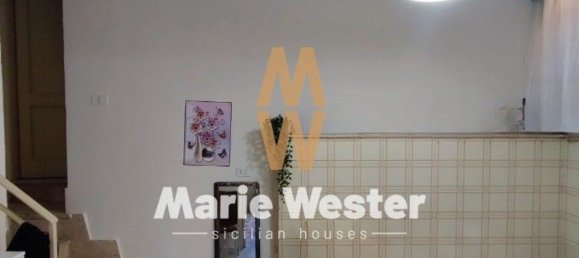 11-salle Maison de ville à Termini Imerese, Italy No. 123643 37