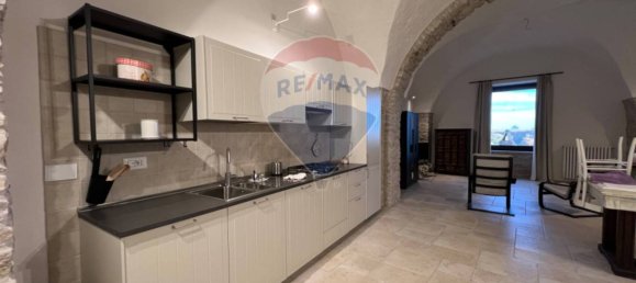 1 bedroom Apartment in Venosa, Italy No. 173141 2