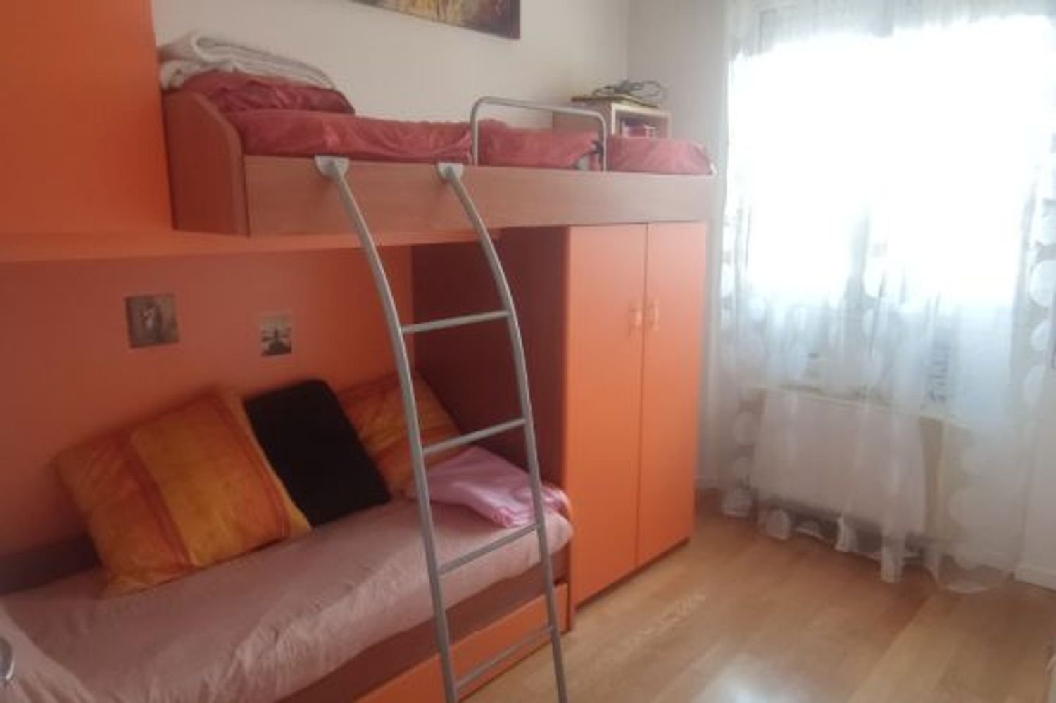 Apartamento de 3 divisões em Garbagnate Milanese, Italy N.º 6891